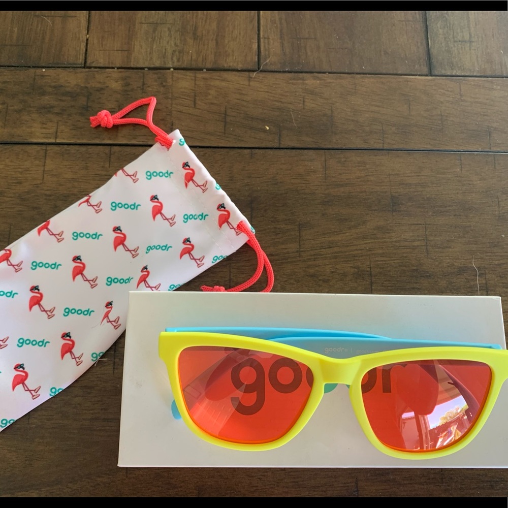 Goodr pineapple painkiller sunglasses- new in box